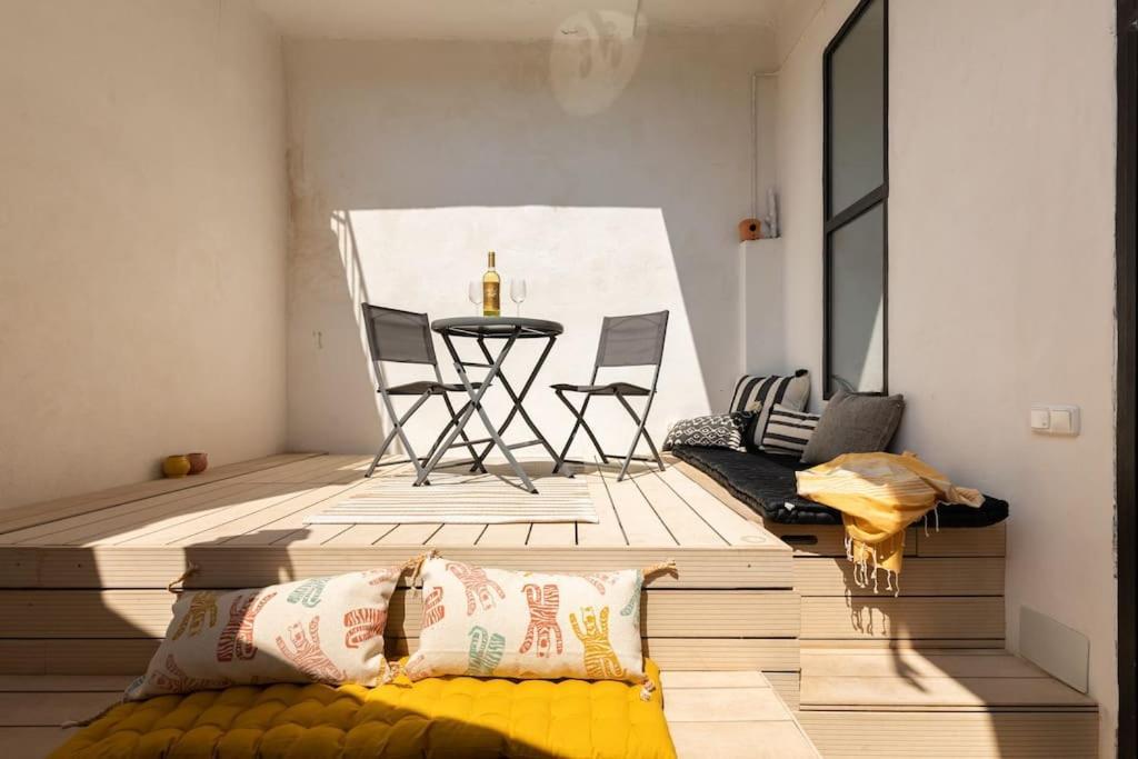 Appartement Cozy Loft Patio+Pool +Wifi à Valence Extérieur photo